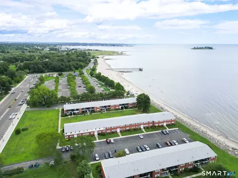 65 E Broadway #B, Milford, CT 06460