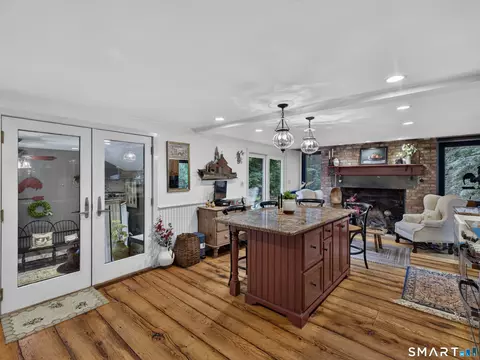 Kitchen - 41 Glen Grove Rd, Deep River, CT 06417 photo 3 of 3