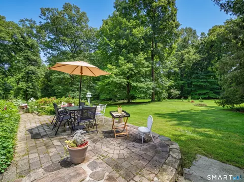 Exterior - 41 Glen Grove Rd, Deep River, CT 06417 photo 5 of 11
