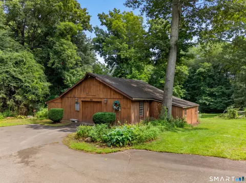 Exterior - 41 Glen Grove Rd, Deep River, CT 06417 photo 3 of 11
