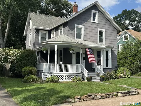 39 Hudson St, Manchester, CT 06042