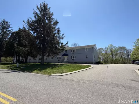 105 Horse Pond Rd #C, Salem, CT 06420