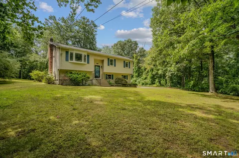 Exterior - 55 Wig Hill Rd, Chester, CT 06412 photo 7 of 8