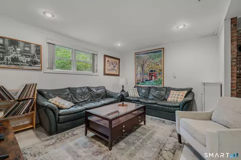 Living - 55 Wig Hill Rd, Chester, CT 06412 photo 5 of 6