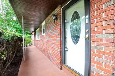 Exterior - 27 Scott Rd, Prospect, CT 06712 photo 3 of 6