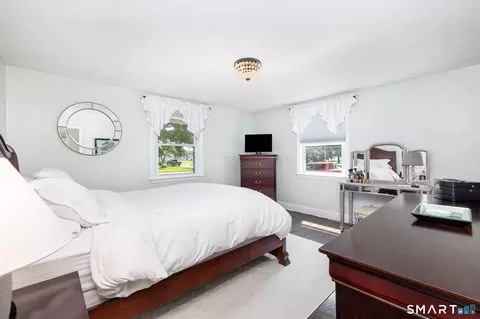 Bedroom - 597 Maple St, Wethersfield, CT 06109 photo 2 of 4