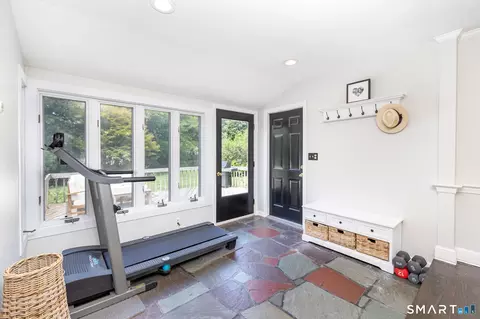 Entry Way - 597 Maple St, Wethersfield, CT 06109 photo 1 of 1