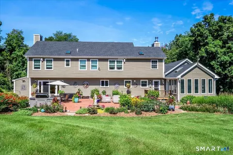 Exterior - 490 Cutlers Farm Rd, Monroe, CT 06468 photo 9 of 11
