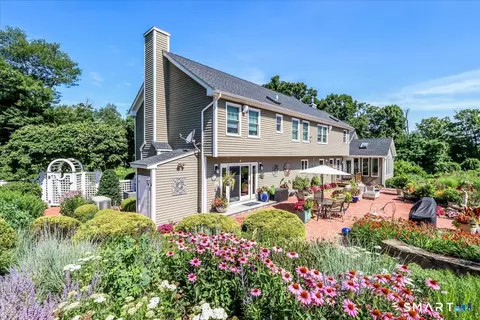 Exterior - 490 Cutlers Farm Rd, Monroe, CT 06468 photo 7 of 11