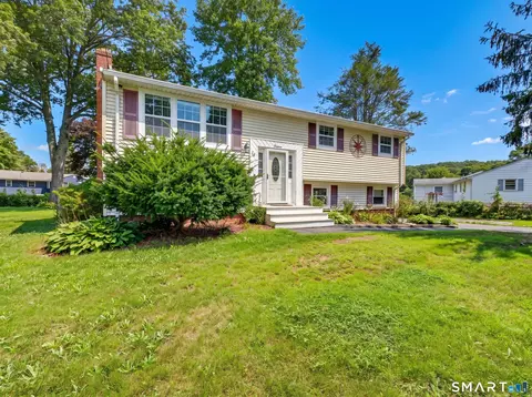Other - 14 Brookside Ln, Groton, CT 06340 photo 1 of 8