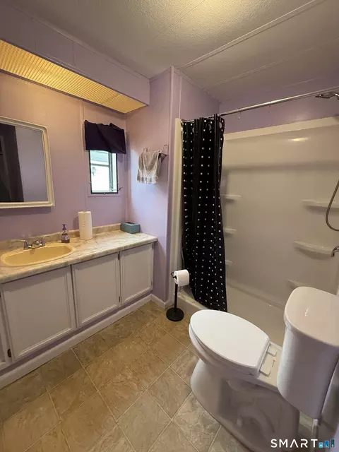 10 Third St, Beacon Falls, CT 06403 photo 8