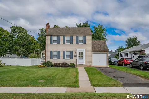 Exterior - 44 Stillman Rd, Wethersfield, CT 06109 photo 11 of 11