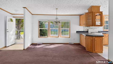 Living - 6 Circle Dr, Windham, CT 06256 photo 2 of 5