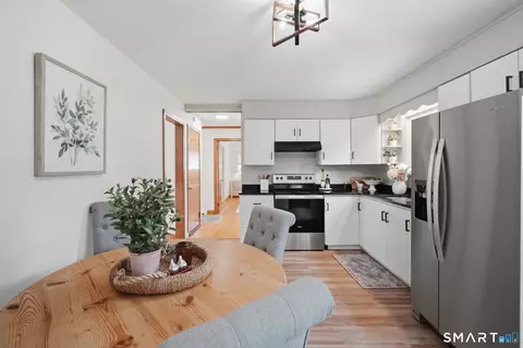 Kitchen - 4 Wicklow St, Windsor Locks, CT 06096 photo 3 of 4
