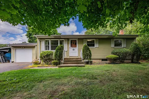78 Perkins Ave, Waterbury, CT 06704
