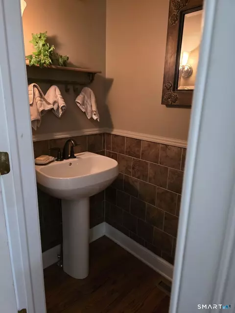 Bath - 100 Frederick Dr, Coventry, CT 06238 photo 7 of 7