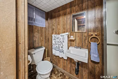 Bath - 232 Lakeside Blvd E, Waterbury, CT 06708 photo 3 of 3