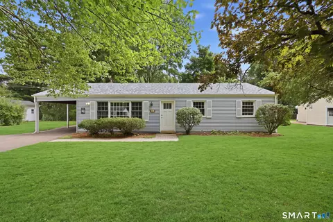 24 Curtis Rd, Glastonbury, CT 06033