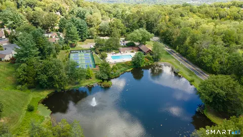 774 Heritage Vlg #B, Southbury, CT 06488