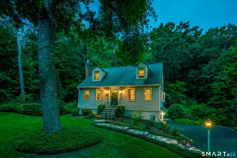 232 Old Post Rd, Tolland, CT 06084