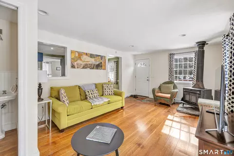 Living - 274 Lyons Plain Rd, Weston, CT 06883 photo 9 of 10