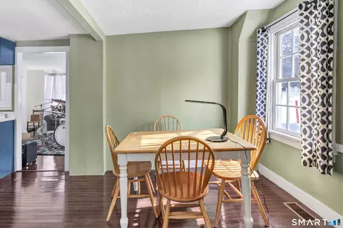 Dining - 274 Lyons Plain Rd, Weston, CT 06883 photo 1 of 1