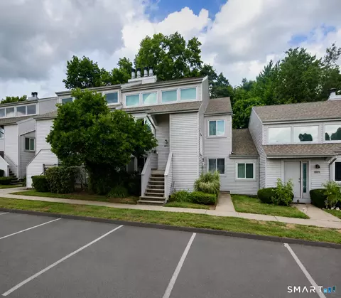 220 Brittany Farms Rd #G, New Britain, CT 06053
