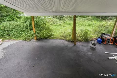 Exterior - 110 Terwilleger Rd, Killingly, CT 06239 photo 2 of 7