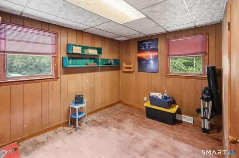 Bedroom - 110 Terwilleger Rd, Killingly, CT 06239 photo 5 of 5