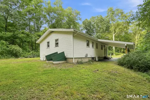 Exterior - 110 Terwilleger Rd, Killingly, CT 06239 photo 4 of 7