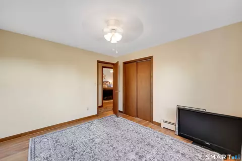 Bedroom - 124 Beverly Rd, Torrington, CT 06790 photo 4 of 5