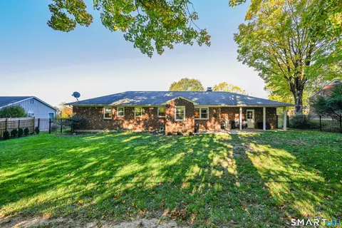 Exterior - 124 Beverly Rd, Torrington, CT 06790 photo 5 of 9