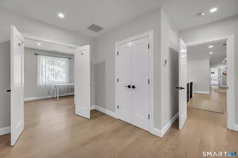 Entry Way - 22 Stone Rd, Madison, CT 06443 photo 1 of 4