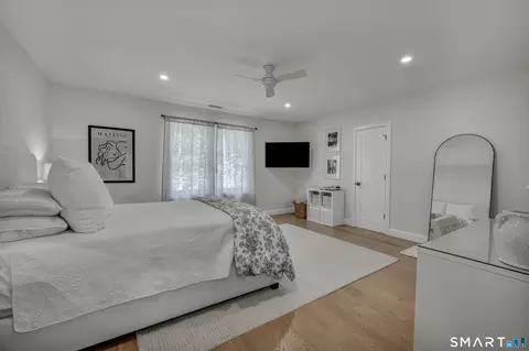 Bedroom - 22 Stone Rd, Madison, CT 06443 photo 3 of 3