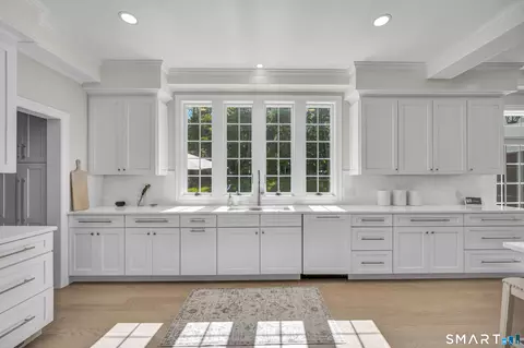 Kitchen - 22 Stone Rd, Madison, CT 06443 photo 5 of 6