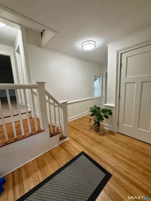 Entry Way - 217 Munger Ln, Bethlehem, CT 06751 photo 3 of 4