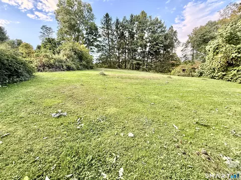 Exterior - 217 Munger Ln, Bethlehem, CT 06751 photo 13 of 14