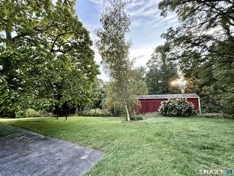Exterior - 217 Munger Ln, Bethlehem, CT 06751 photo 7 of 14