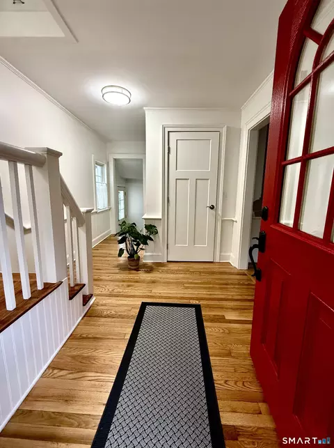 Entry Way - 217 Munger Ln, Bethlehem, CT 06751 photo 2 of 4