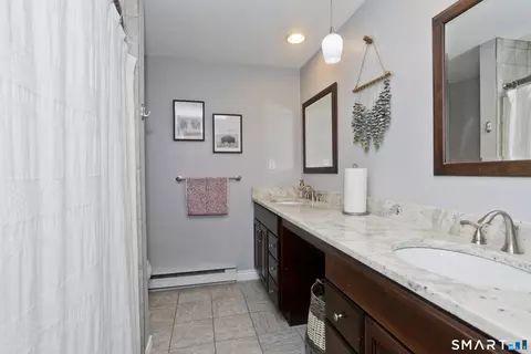 Bath - 52 Brandywine Ln #52, Suffield, CT 06078 photo 1 of 1
