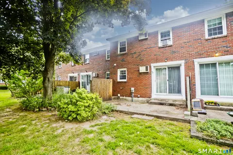 Exterior - 52 Brandywine Ln #52, Suffield, CT 06078 photo 1 of 3