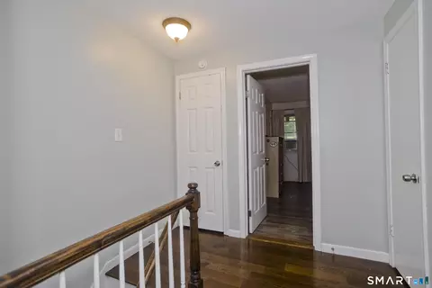 Entry Way - 52 Brandywine Ln #52, Suffield, CT 06078 photo 2 of 3