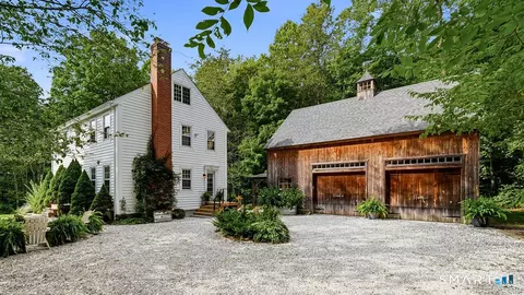 17 Florida Rd, East Haddam, CT 06423