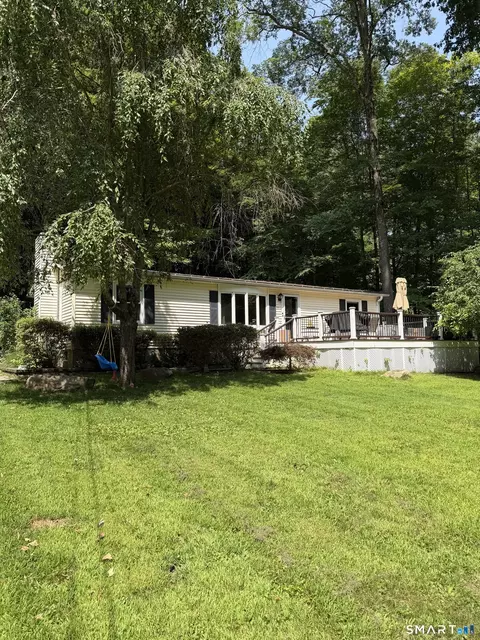 21 Deerfield Dr, Ashford, CT 06278