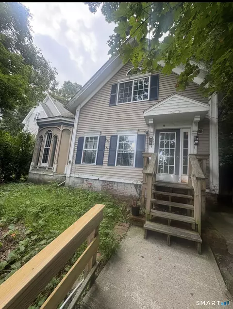 445 E Main St, Norwich, CT 06360