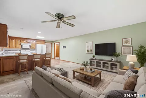 Living - 5 Birch Rd, Bloomfield, CT 06002 photo 1 of 2