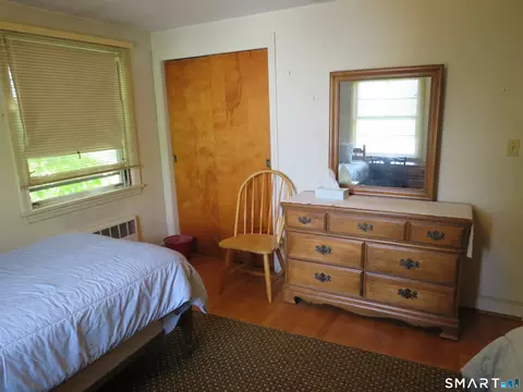 Bedroom - 562 Wells Rd, Wethersfield, CT 06109 photo 4 of 4