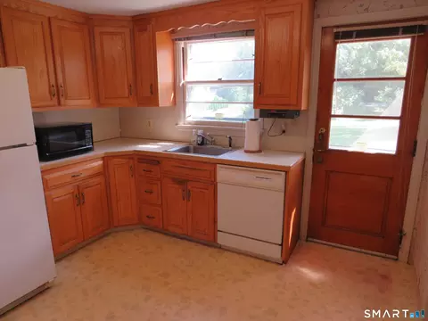 Kitchen - 562 Wells Rd, Wethersfield, CT 06109 photo 2 of 3