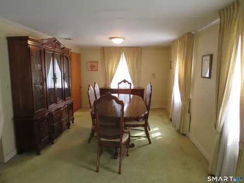 Dining - 562 Wells Rd, Wethersfield, CT 06109 photo 1 of 1