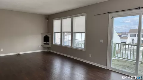 Living - 40 Mountain Laurel Way #40, Suffield, CT 06078 photo 2 of 2